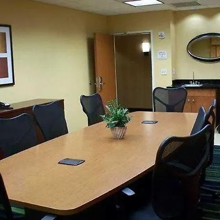 Fairfield Inn & Suites By Marriott Omaha Downtown 